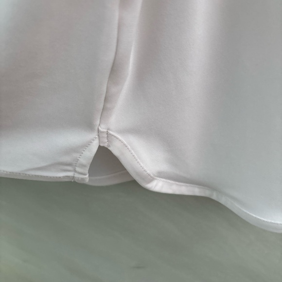 Nic+Zoe 3X White V-Neck Sleeveless Mixed Material (Linen/Polyester)Blouse - Picture 6 of 11